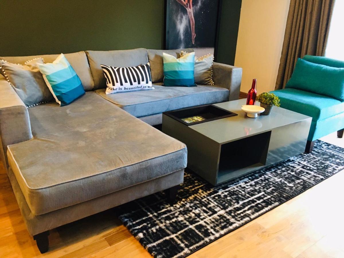 The Greens Luxury Apartment Νουβάρα Ελίγια Εξωτερικό φωτογραφία