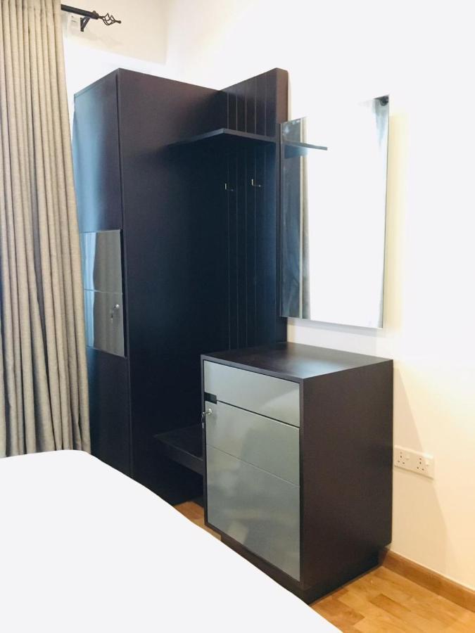 The Greens Luxury Apartment Νουβάρα Ελίγια Εξωτερικό φωτογραφία